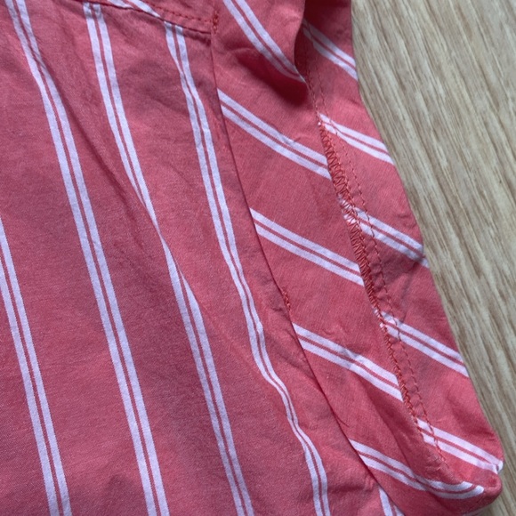 Abercrombie & Fitch Women’s Pink White Short Sleeve Button-Down Shirt Size XS - Picture 7 of 9